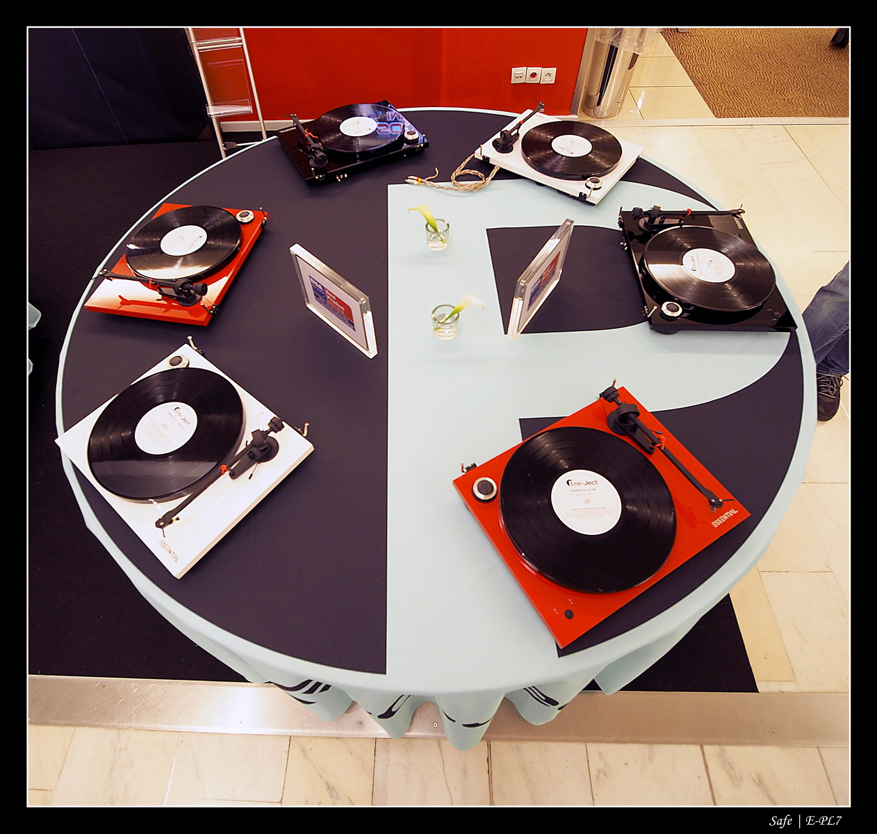 2017   10   Salon HC Paris   55